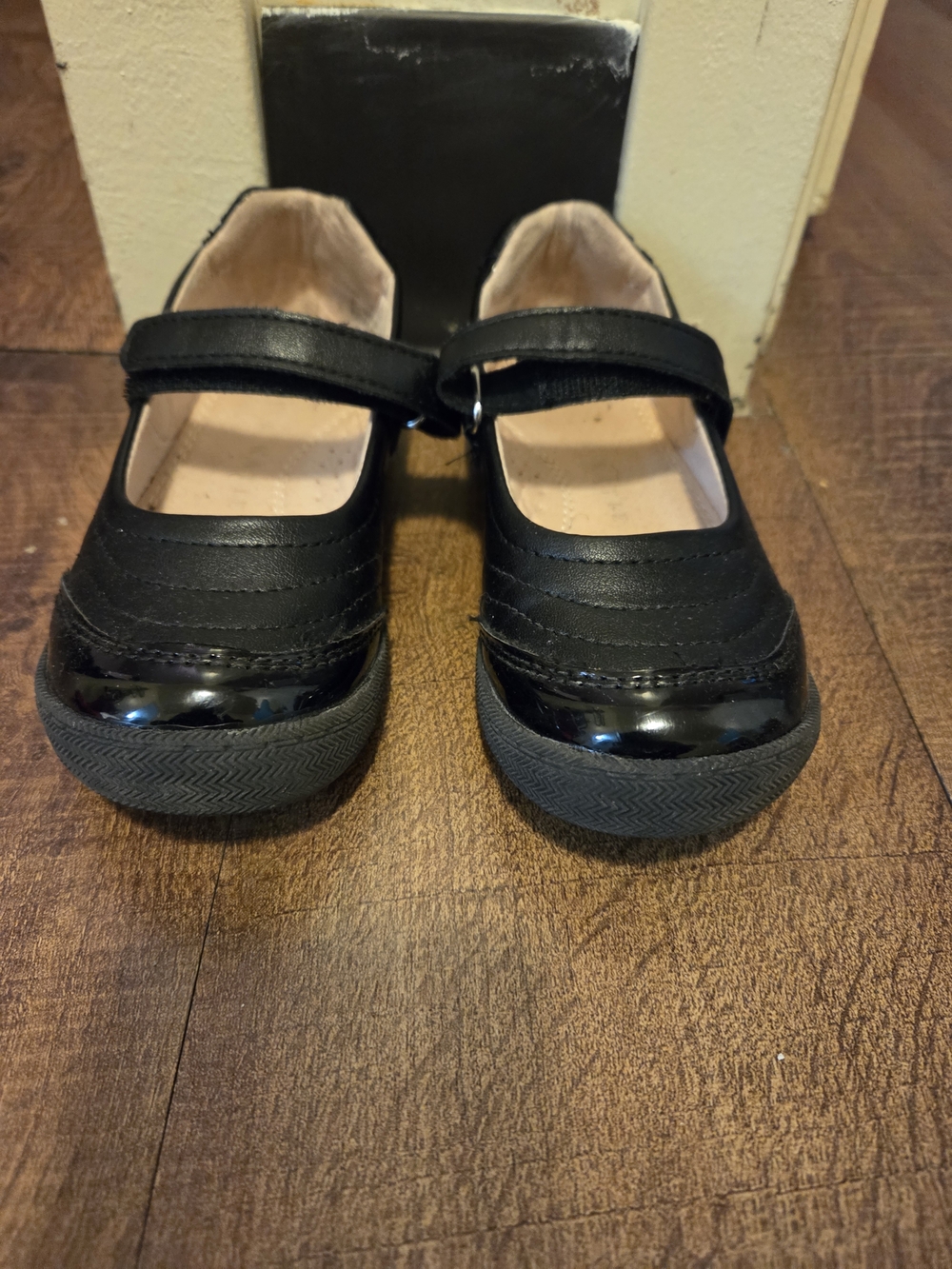 Black Girls' Mary Jane Dress Shoes - Picture 1 of 2